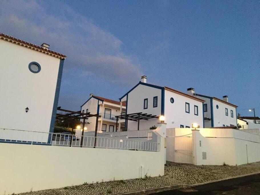 West Soul Village Arelho Extérieur photo